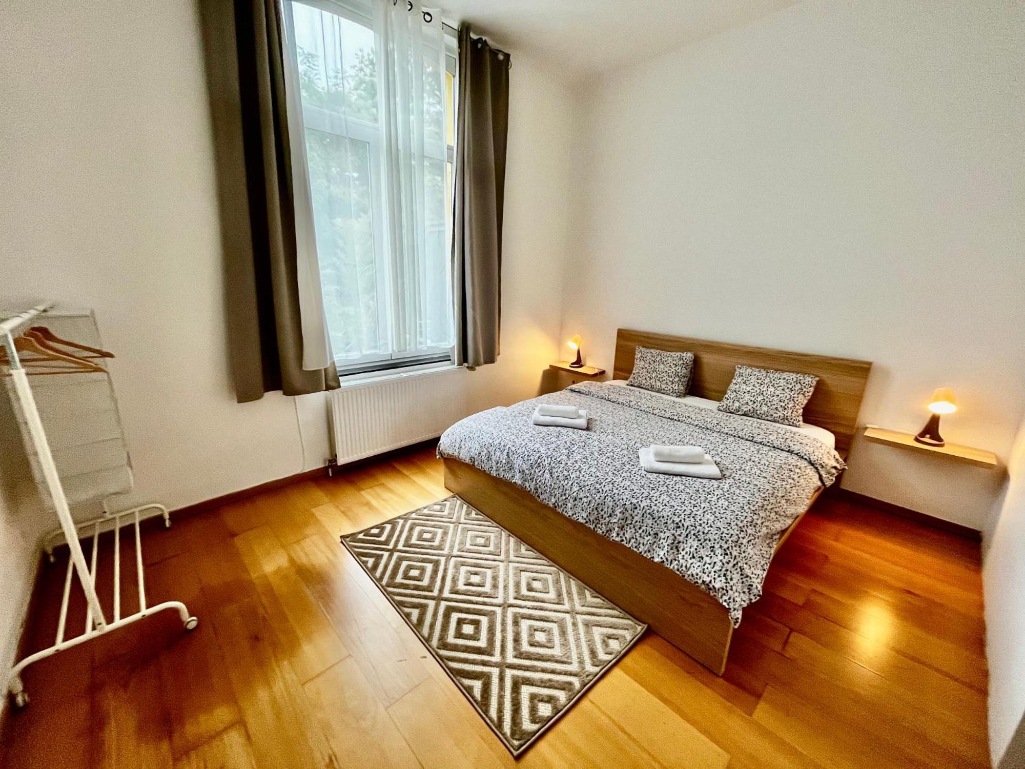 L&L Residence 1 Брюссель Экстерьер фото