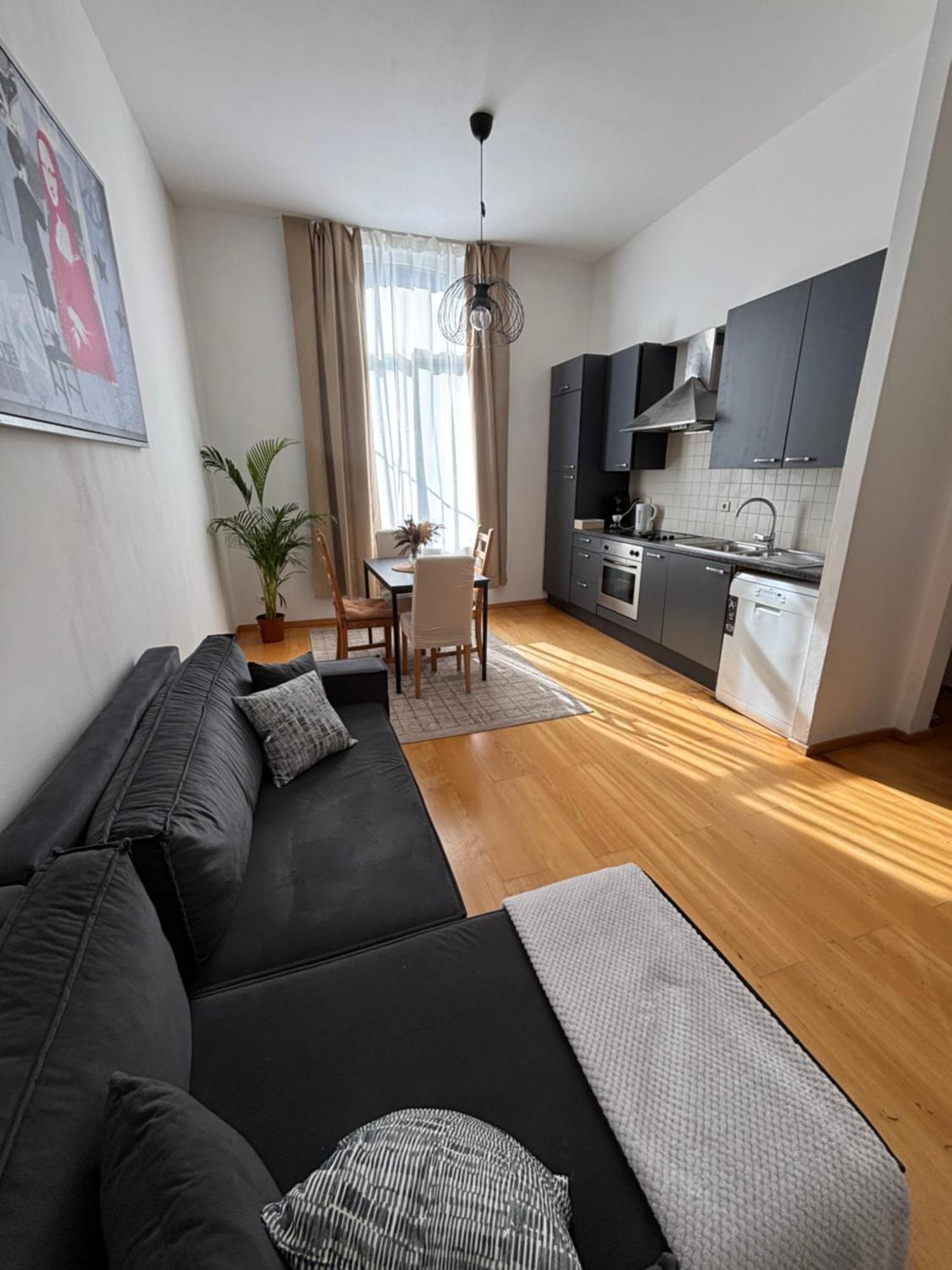 L&L Residence 1 Брюссель Экстерьер фото